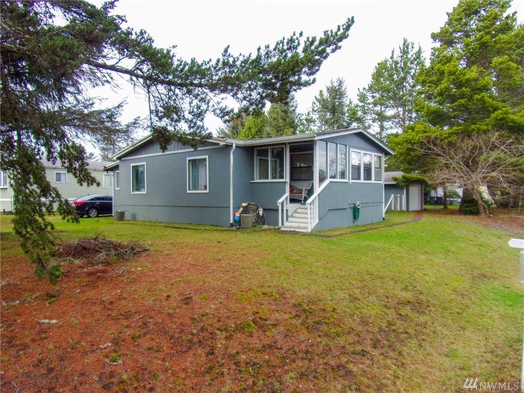 731 Cardinal Ave - Photo 1