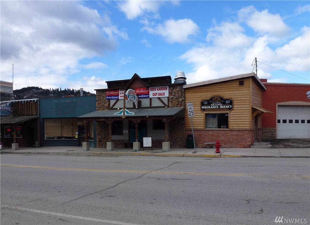 627 Clark Ave - Photo 1