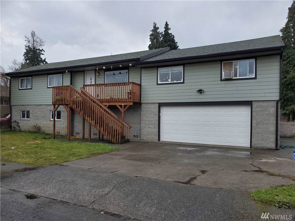 1010 Elm St - Photo 1