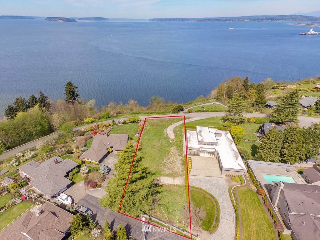 535 View Ridge Drive - Photo 1