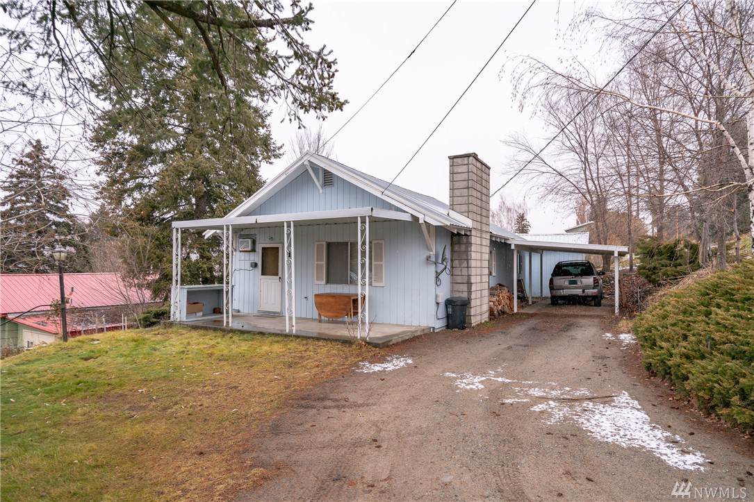 111 3rd St - Photo 1