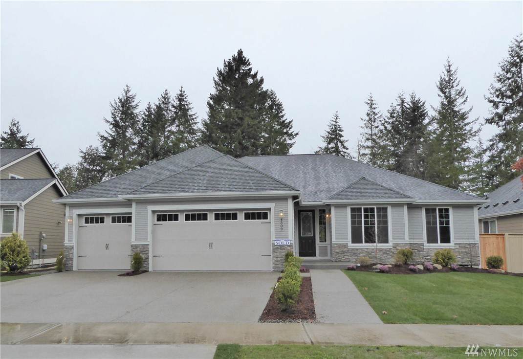4319 Caddyshack Dr - Photo 1