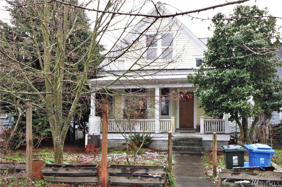 615 Grant Ave - Photo 1