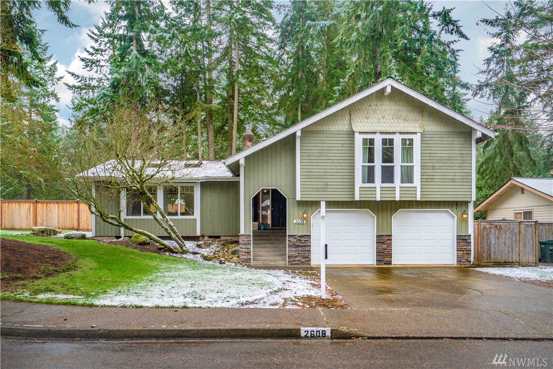 2608 33rd Ave - Photo 1
