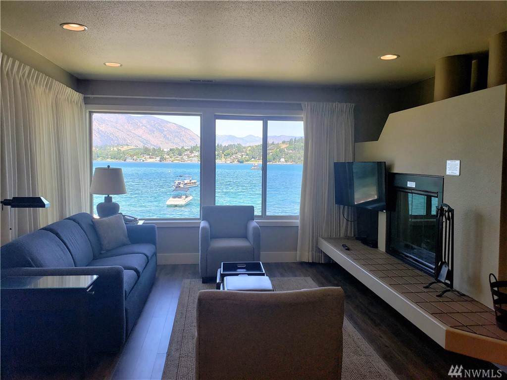 1 Beach 560-D - Photo 1