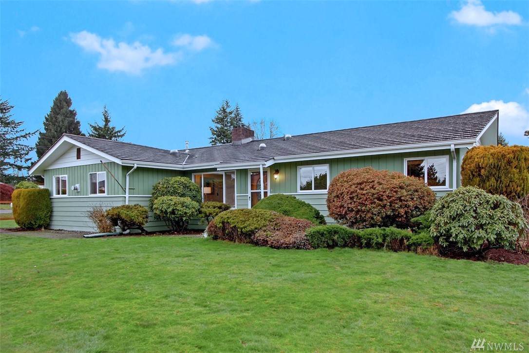 6315 105th Dr - Photo 1
