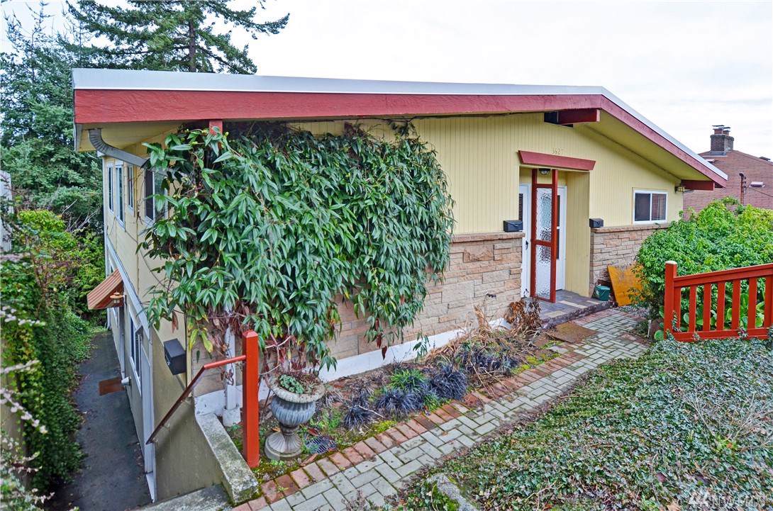 3627 13th Ave - Photo 1