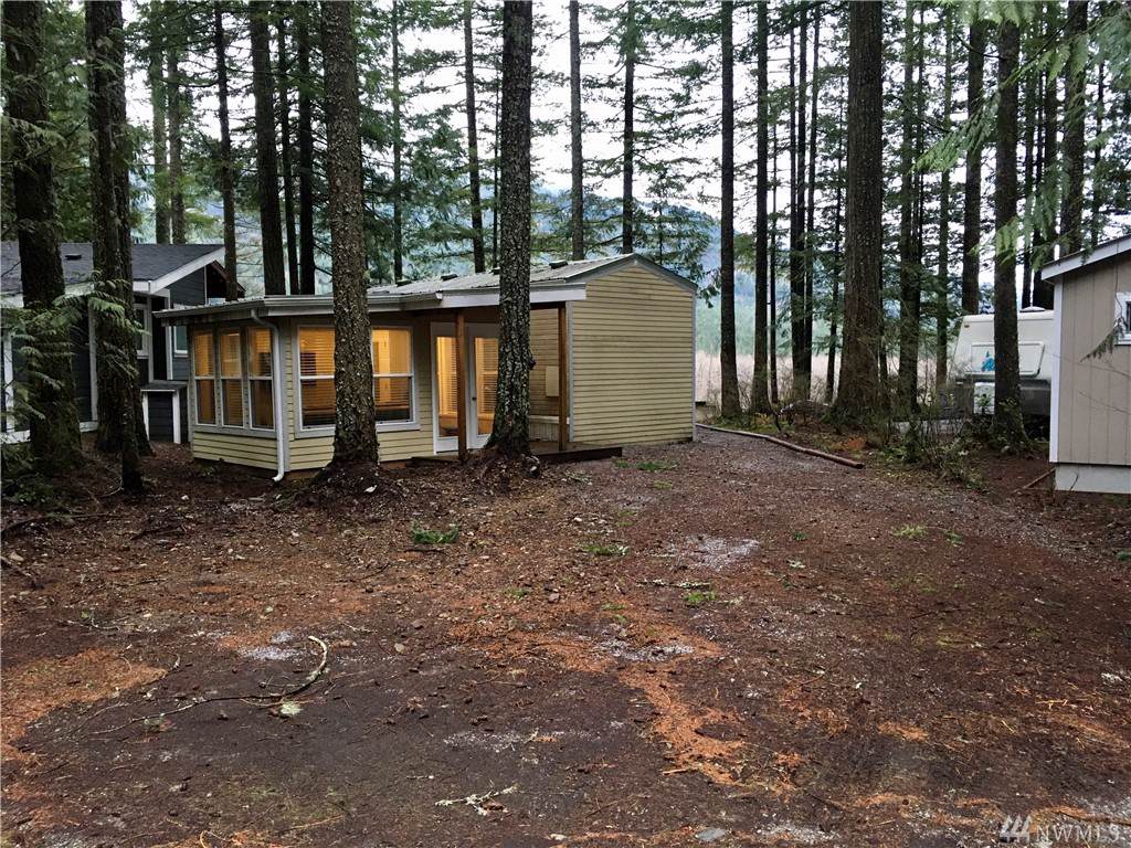 24-6 Riverside Dr - Photo 1
