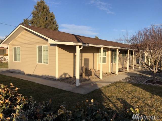 815 C St - Photo 1