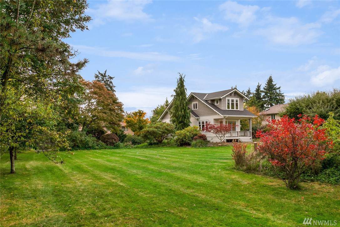 13814 90th Ave - Photo 1