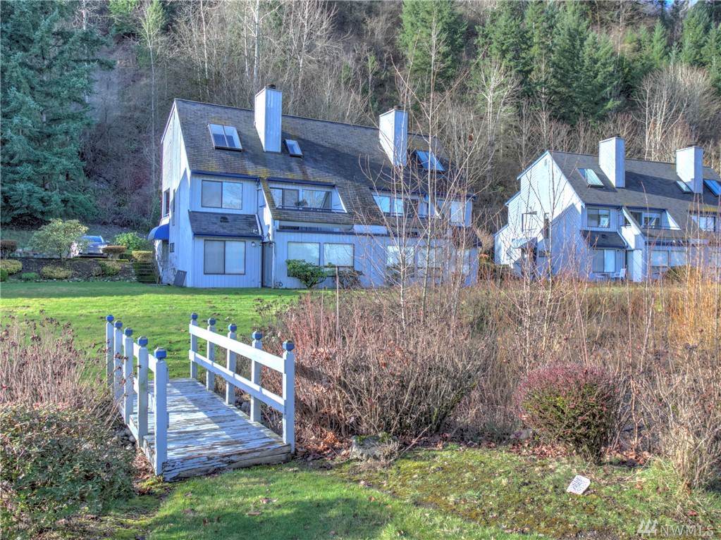 24748 45th Ave - Photo 1