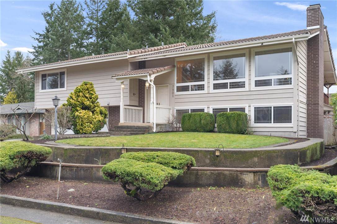7901 88th Ave - Photo 1