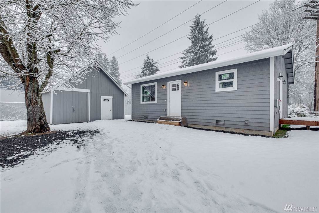 3491 Northlake Wy - Photo 1