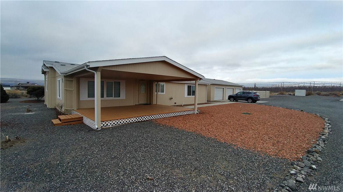 820 Desert Aire Dr - Photo 1