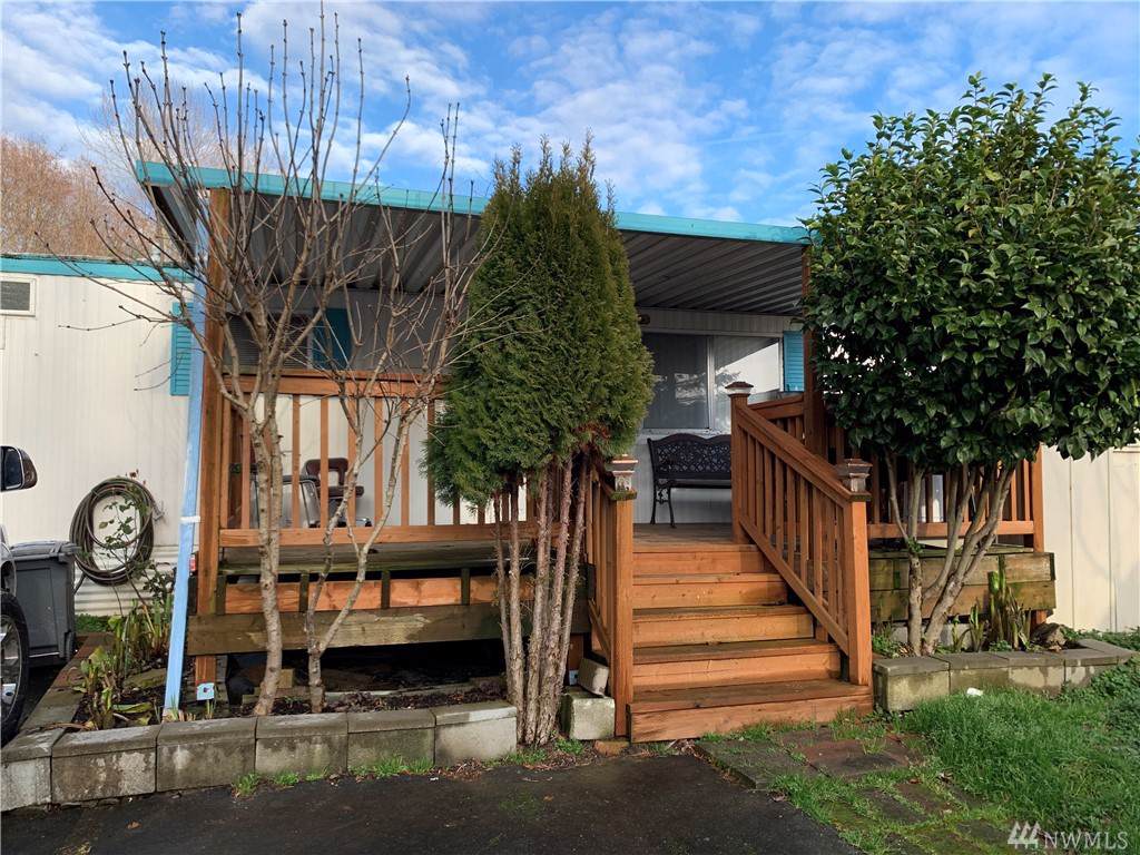 827 Valley Hwy - Photo 1