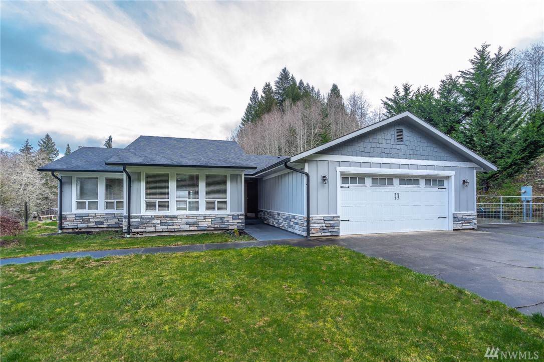 221 Berry Rd - Photo 1