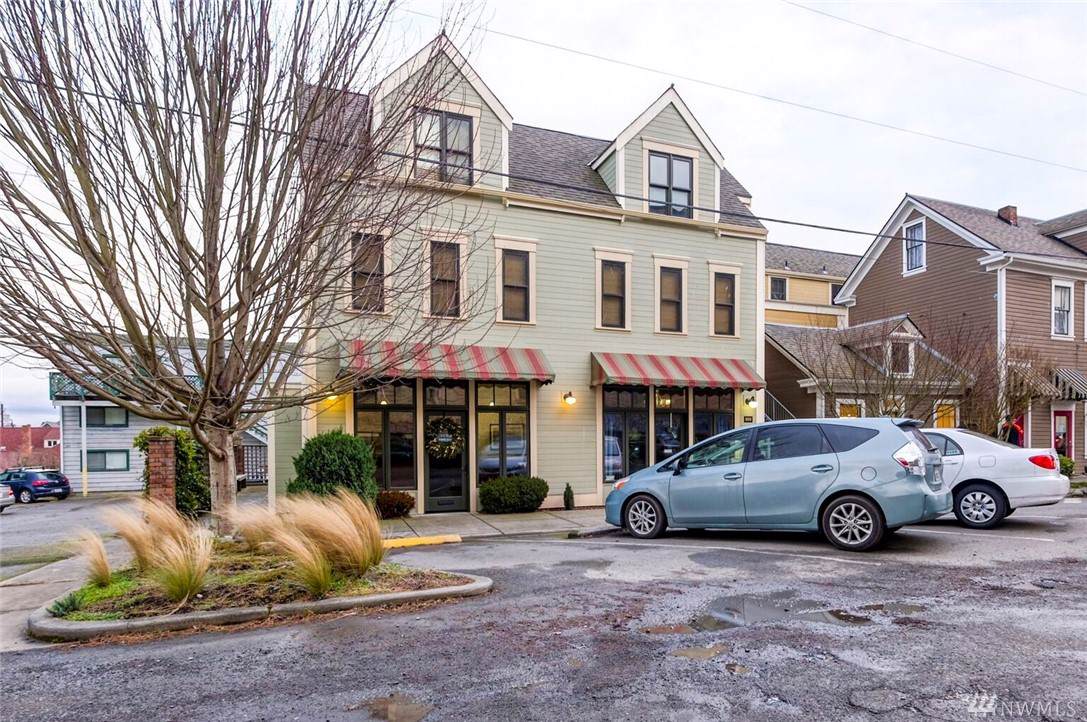 800 Polk St - Photo 1