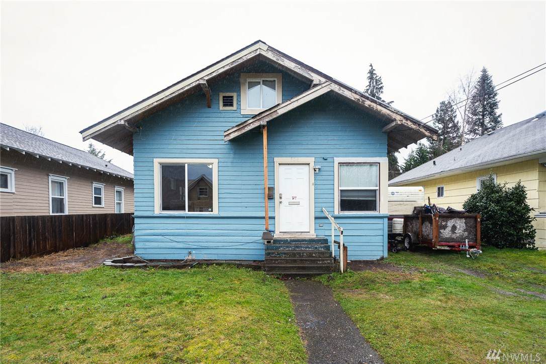 504 Rock St - Photo 1