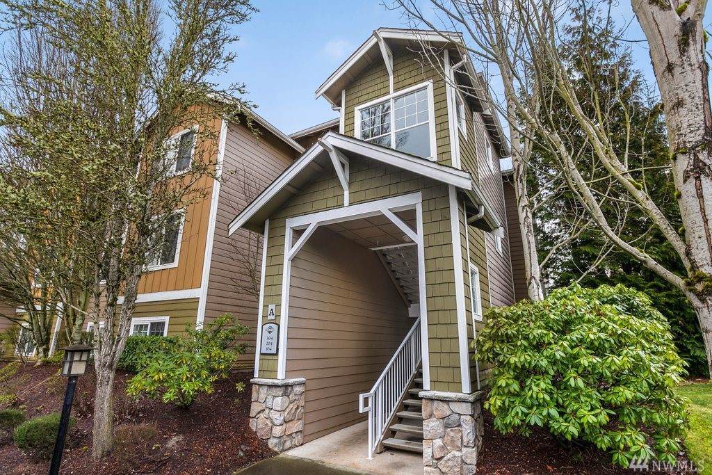 710 240th Wy - Photo 1