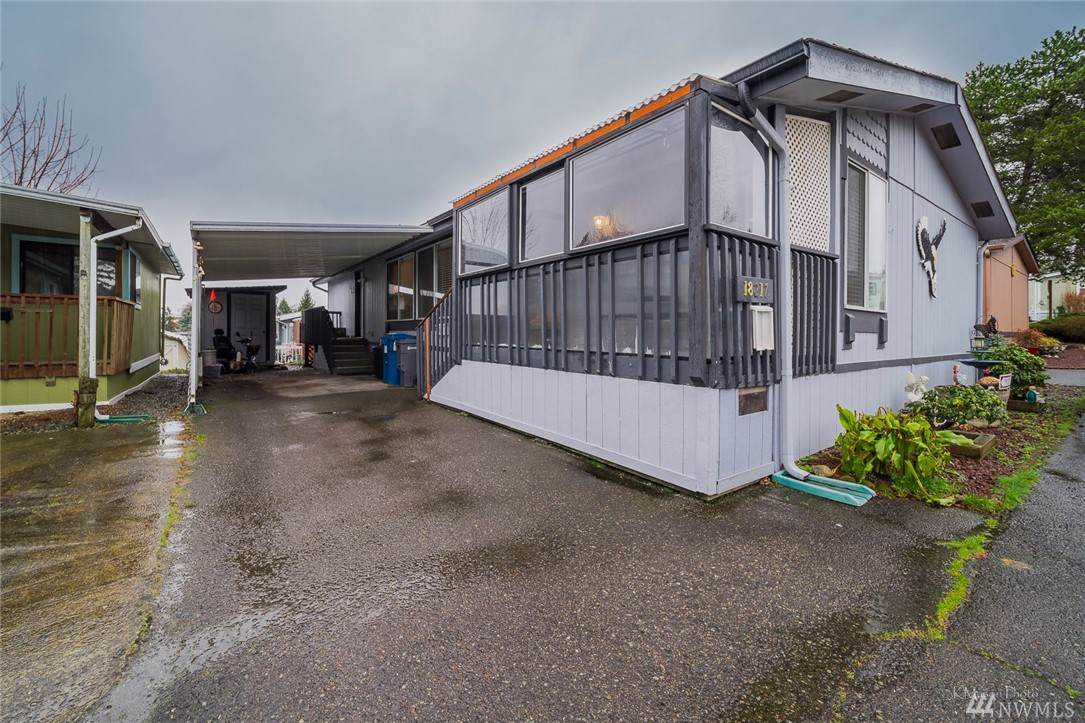 18217 36th Ave - Photo 1