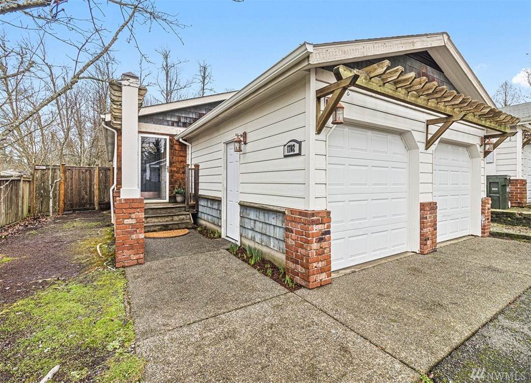 1702 Chambers St - Photo 1