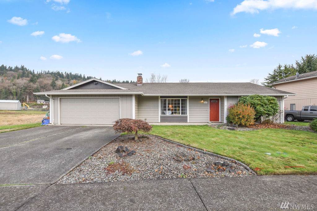 5623 Finch Dr - Photo 1