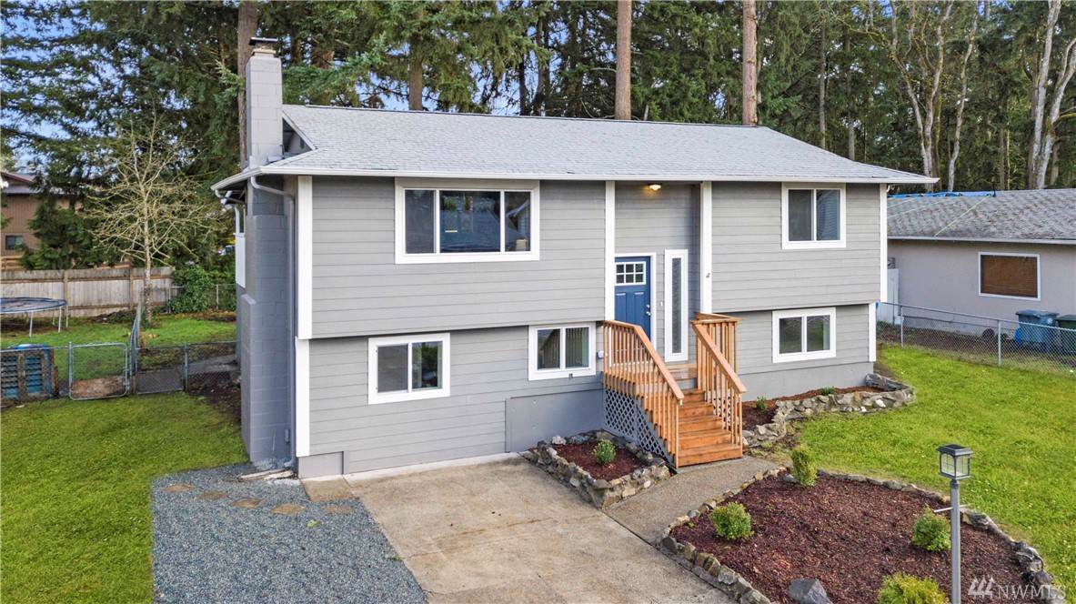 15409 12th Ave - Photo 1