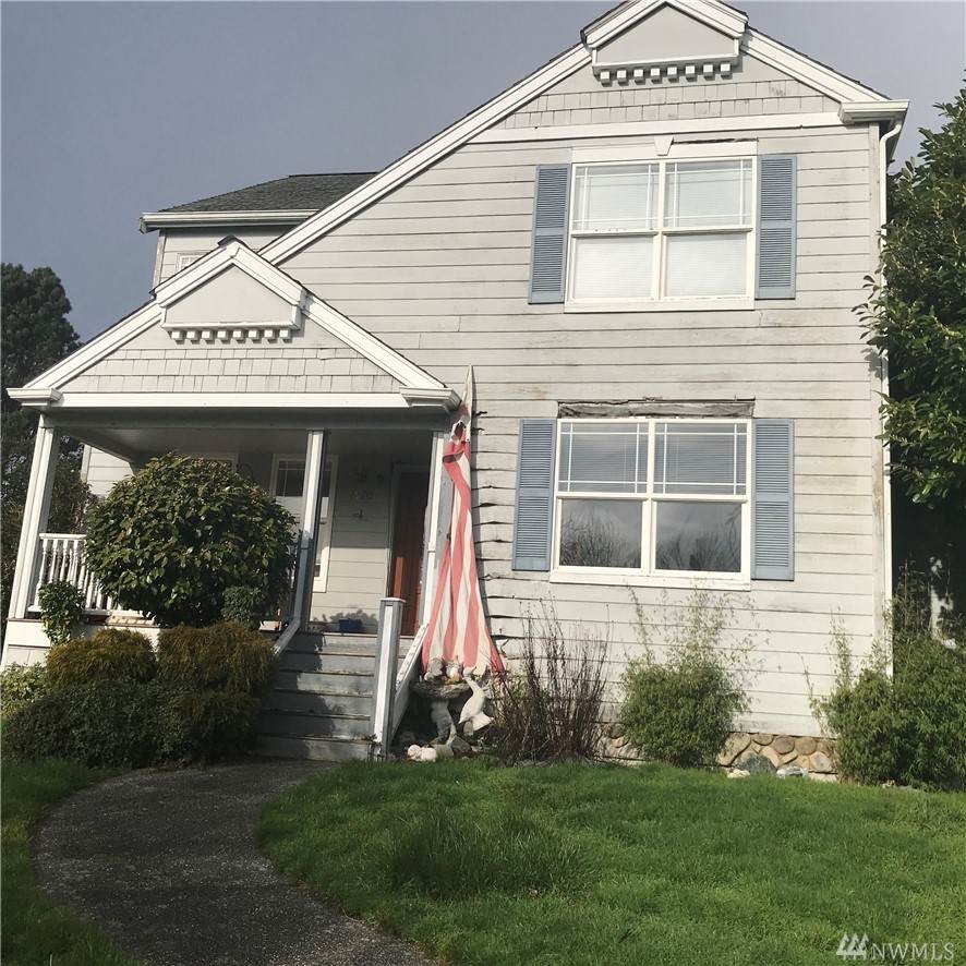 1920 13th St - Photo 1
