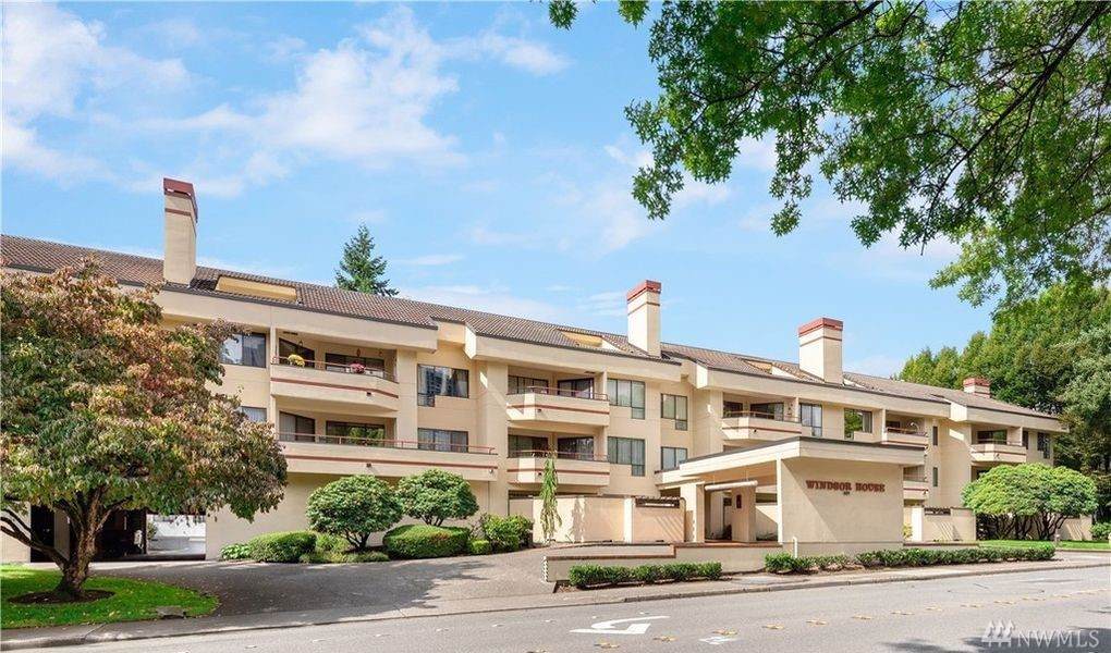 401 100th Ave - Photo 1