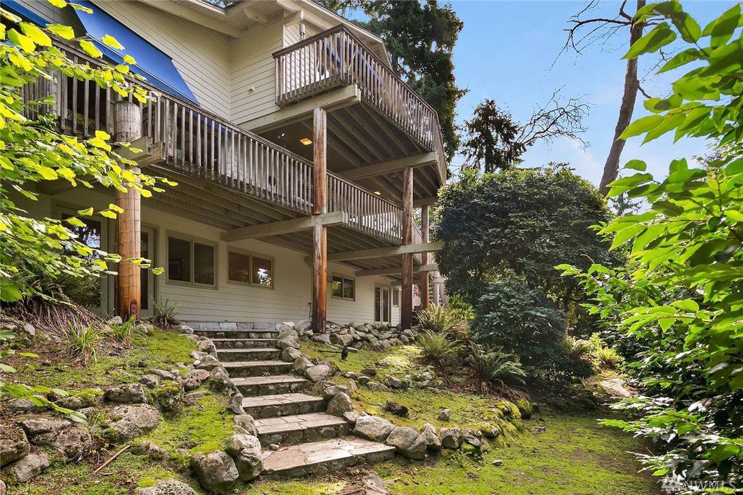1980 Killarney Dr - Photo 1