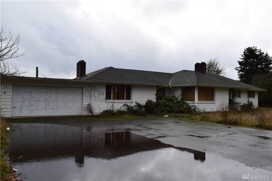 1402 Reynolds Ave - Photo 1