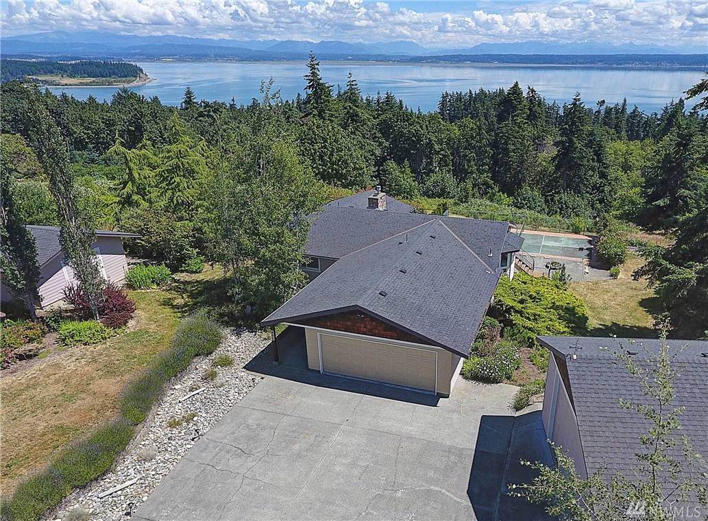 901 Michael Wy - Photo 1