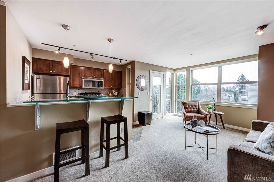 1310 Lucas Place - Photo 1