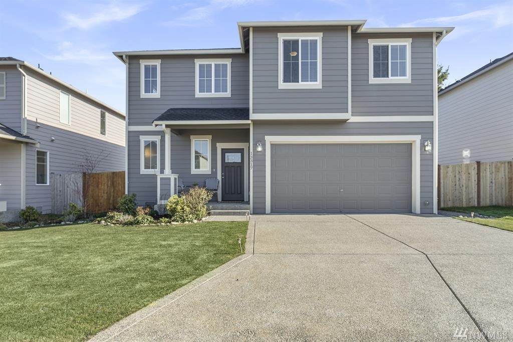 13317 9th Ave - Photo 1
