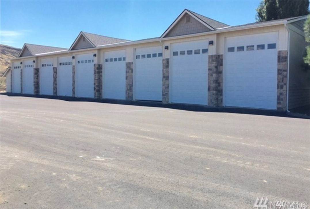 9967 W.8 Rd - Photo 1