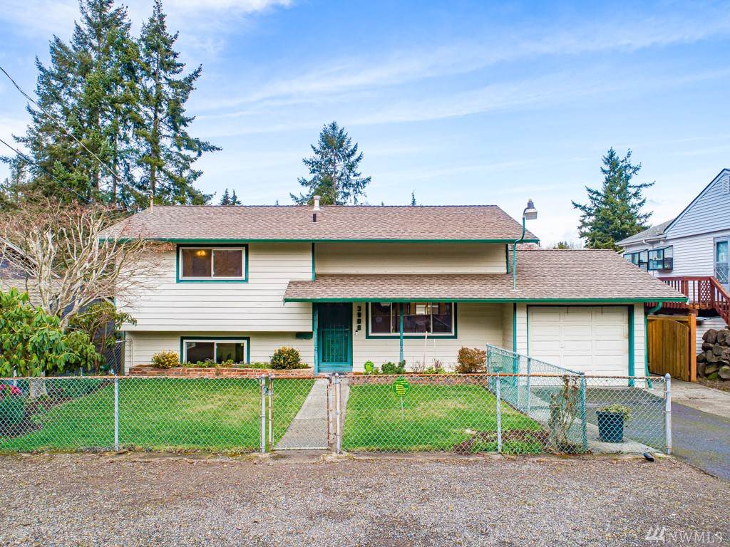 3908 97th St - Photo 1