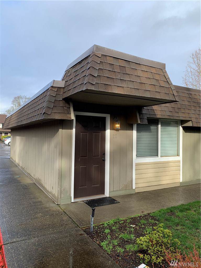9811 Whitman Ave - Photo 1