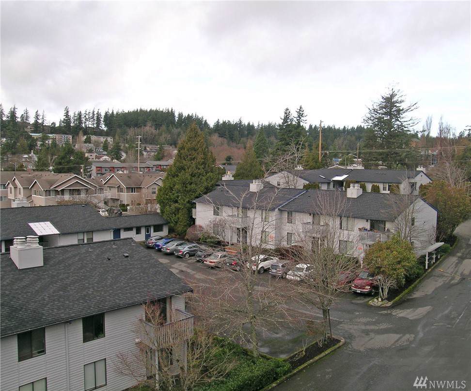 2502 Douglas Avenue - Photo 1