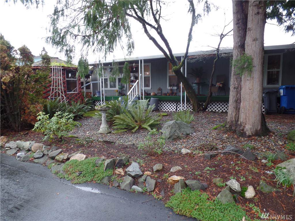 18124 31st Ave - Photo 1