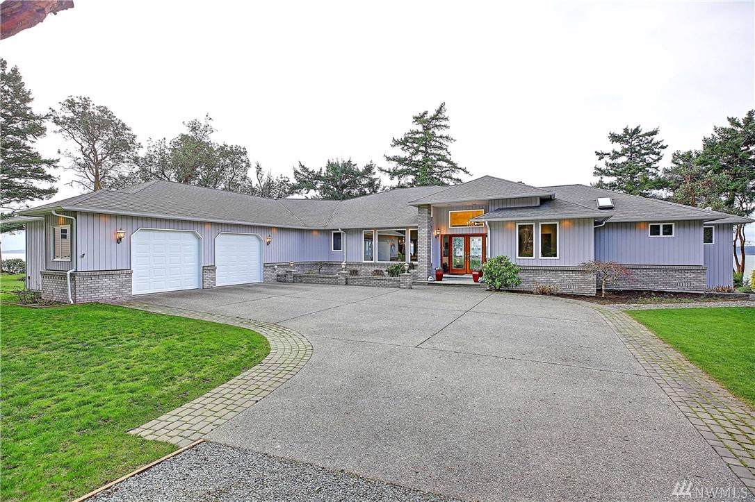 250 Woodbluff Lane - Photo 1