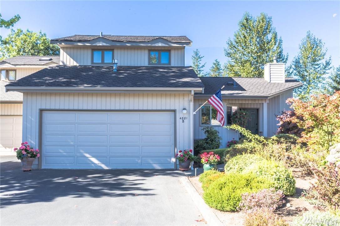4881 Village Lane - Photo 1