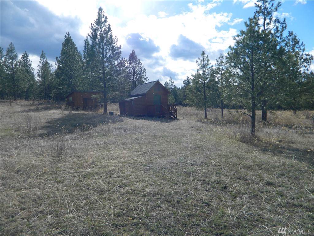 8 Squirrel Rd - Photo 1