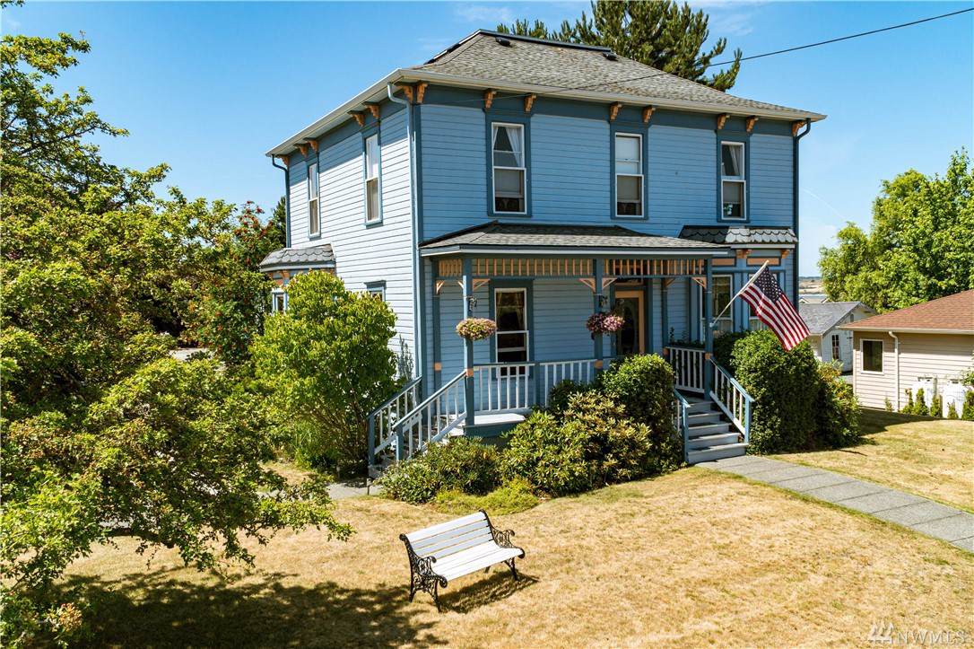 704 Main St - Photo 1 704 Main St - Photo 1
