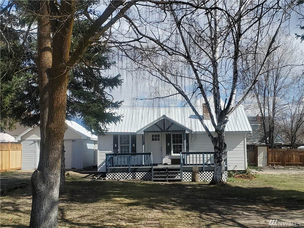 118 Douglas St - Photo 1