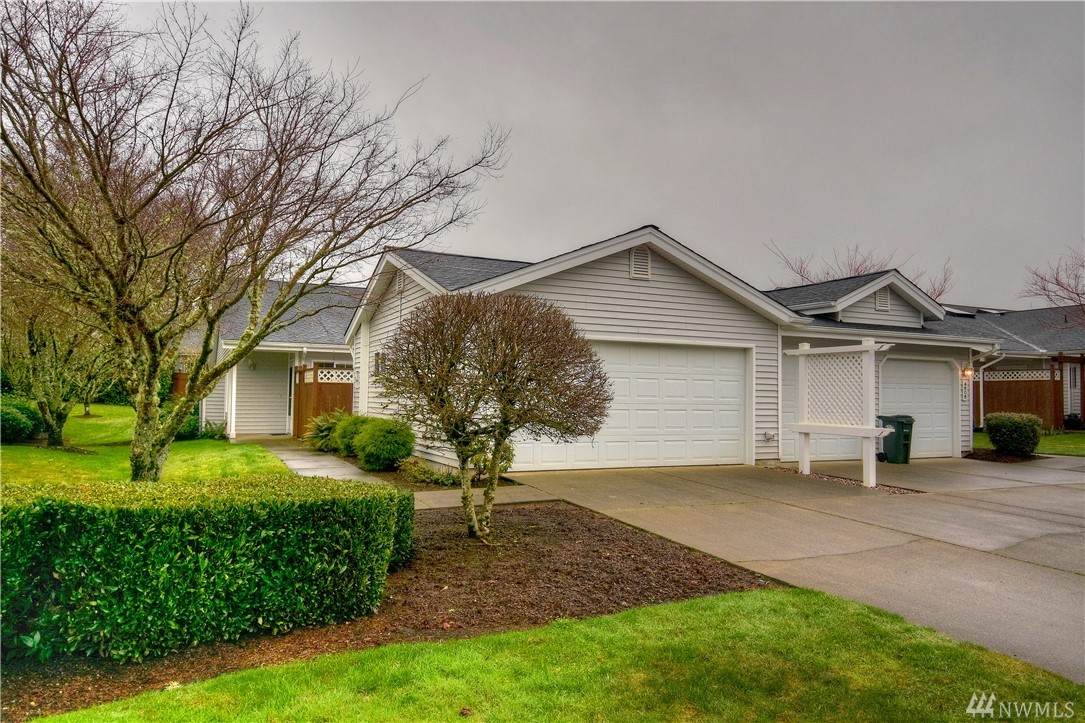 4806 Stratford Lane - Photo 1