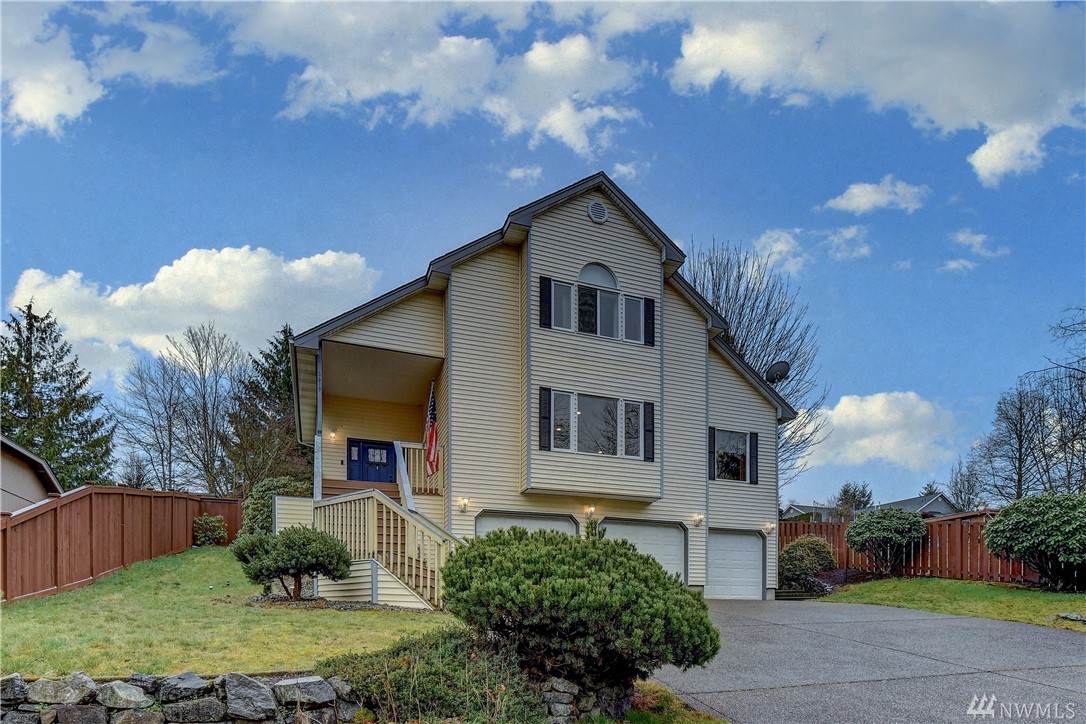 8619 66th Ave - Photo 1