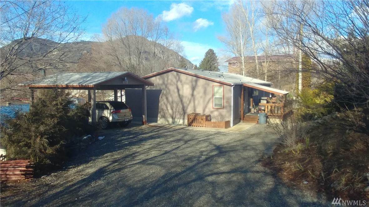 26 Tonasket Ave - Photo 1