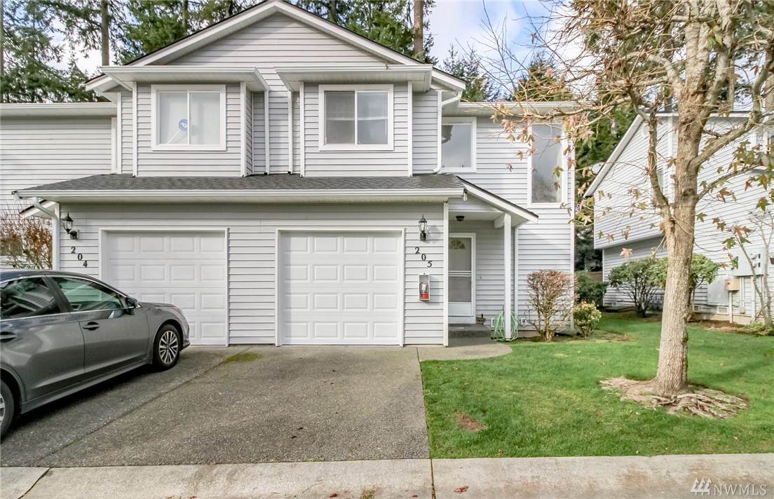 2212 336th St - Photo 1