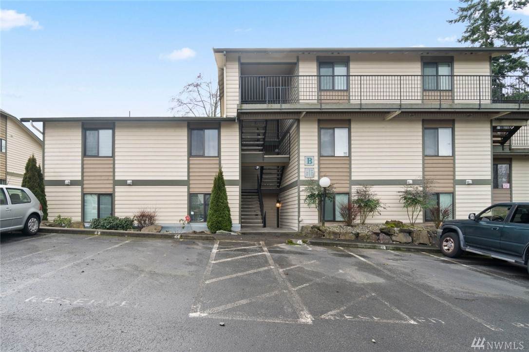 15416 40th Ave - Photo 1