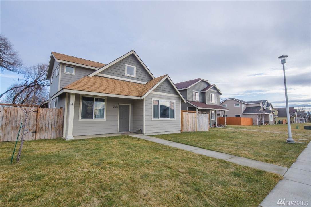2520 Spar Lane - Photo 1